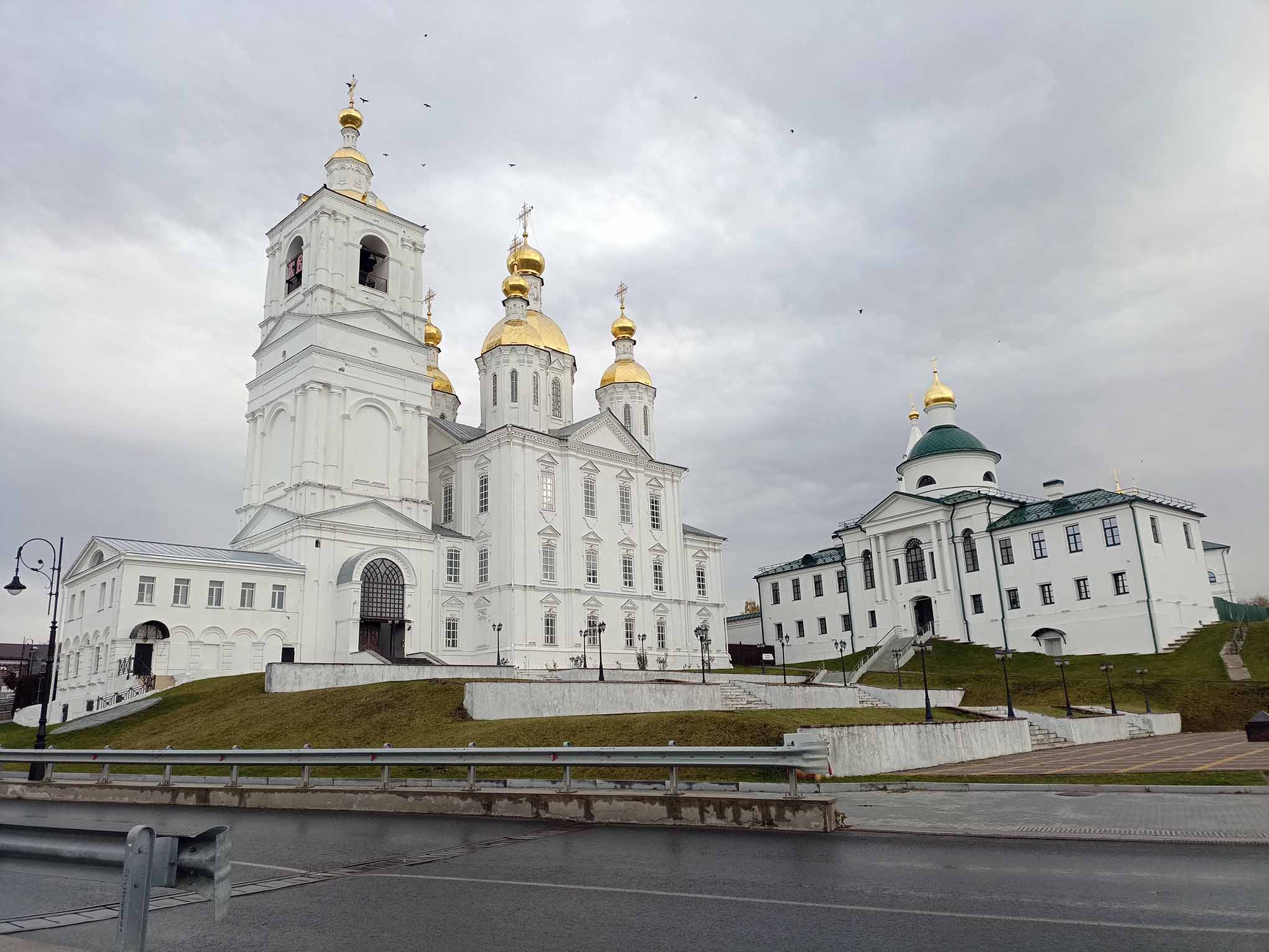 В &laquo;золото&raquo; по Золотому